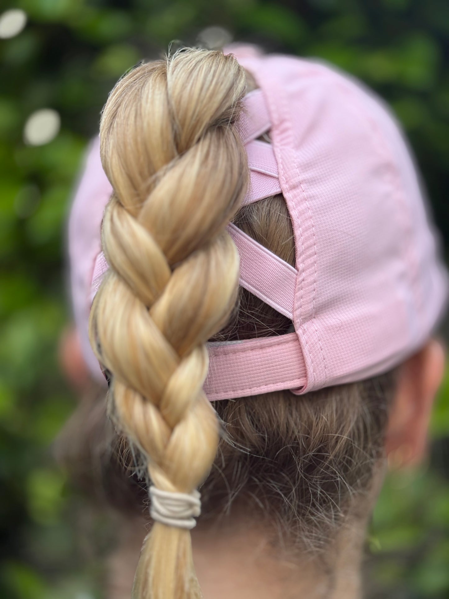 Women’s Ponytail Golf Cap